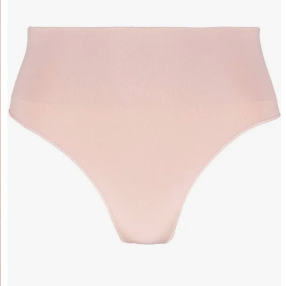 SPANX Everyday Shaping Panties Thong, Seamless Shaping Waistband,‎ X-Small NWT